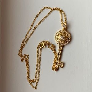 New Simulated Diamond Key Pendant Necklace